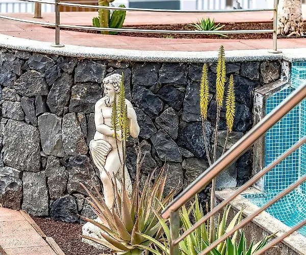 Josefina Villa Costa Adeje (Tenerife)
